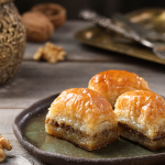 Baklava with Walnuts (2.5 lbs)